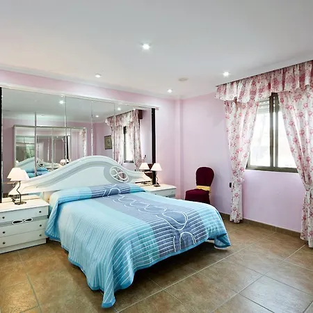 Country house Casa Marta Tajarja