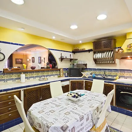 Country house Casa Marta Tajarja